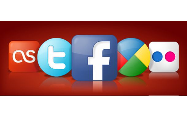 Free Social Icons Set - A huge set to polish your website